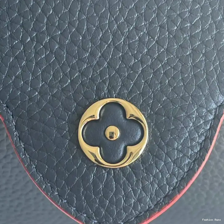 Fashion Reps 2110YA0096 Bags LV 0511